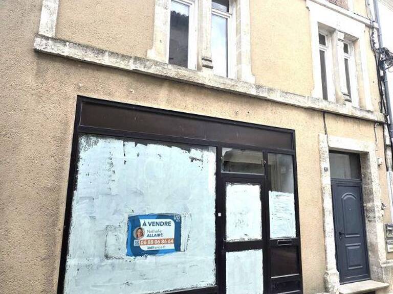 Vente Murs commerciaux 200 m&sup2; — photo 1