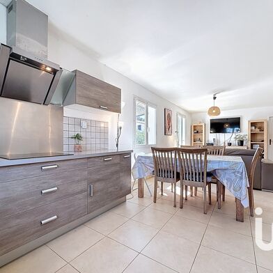 Maison 7 pièces 220000 €