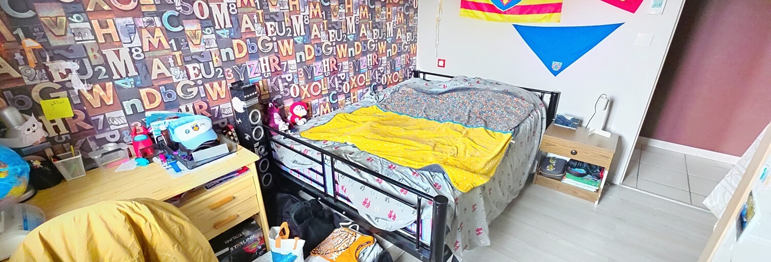 Maison 5 Pièces 102 m² à vendre à La Rochefoucauld-en-Angoumois (16110)