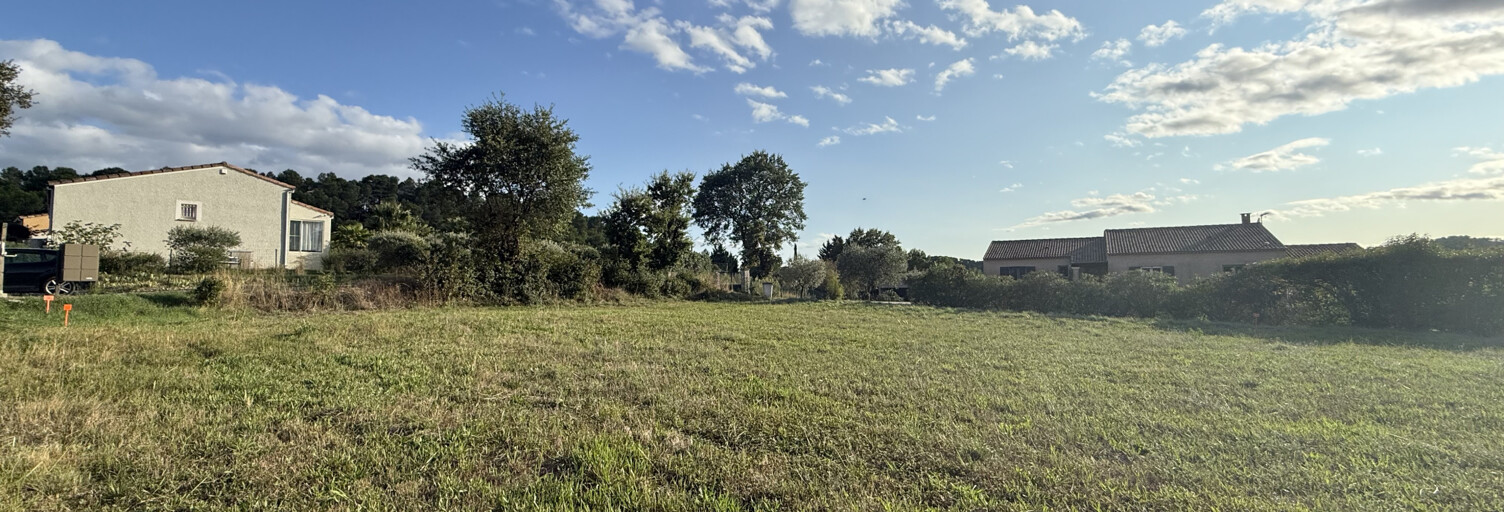 Terrain  714 m² à vendre à Saint-Théodorit (30260)