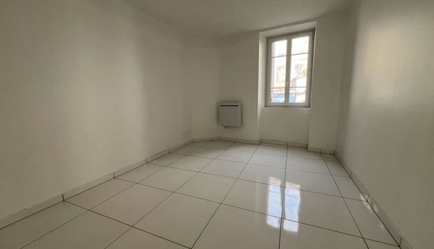 Appartement 3 pièces  à louer Aubenas 07200