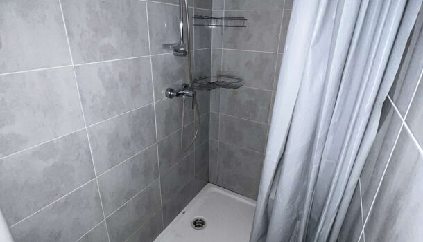 Appartement 3 pièces  à louer Aubenas 07200