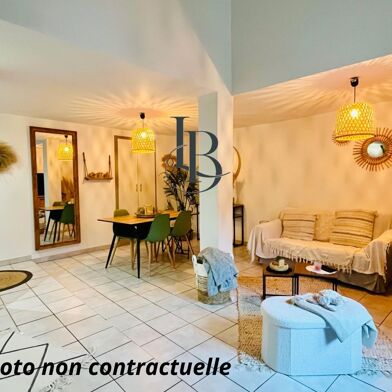 Appartement 3 pièces 690 €