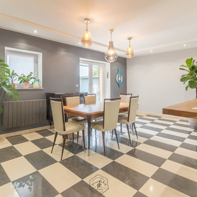 Maison 6 pièces 331000 €