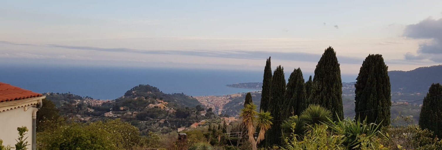 Maison 4 Pièces 118 m² à vendre à Castellar (06500)