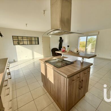 Maison 7 pièces 172000 €