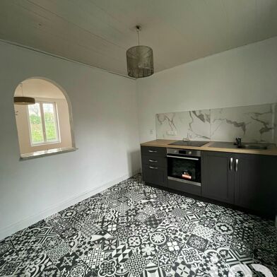 Appartement 4 pièces 135000 €