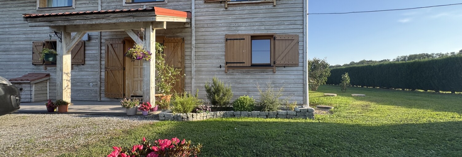 Maison 7 Pièces 131 m² à vendre à Saint-Dos (64270)