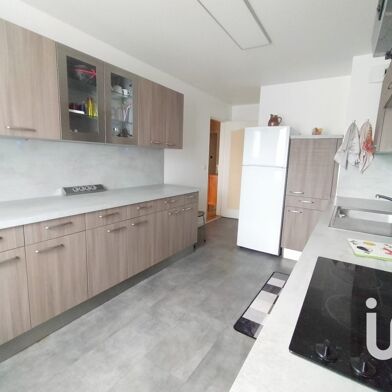 Appartement 4 pièces 209000 €