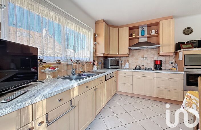 Vente Maison/villa 6 pièces — photo 3