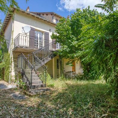 Maison 10 pièces 234300 €