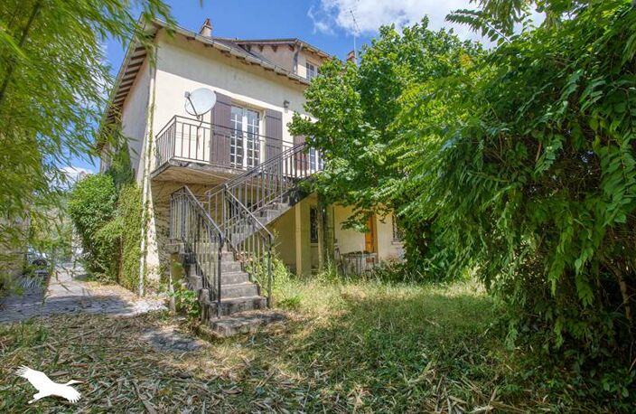 Maison de ville de 10 pièces principales — photo 3