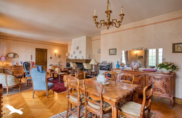 Maison de ville de 10 pièces principales — photo 4