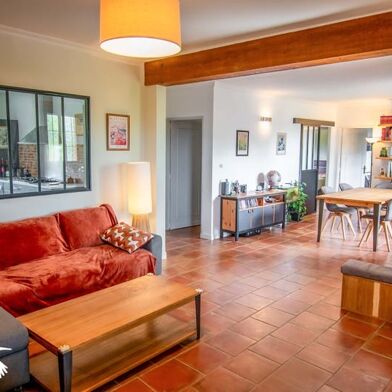 Maison 7 pièces 330000 €