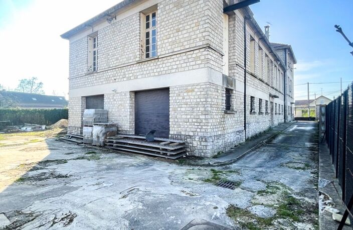 Vente Immeuble 1 000 m&sup2; — photo 4