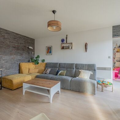 Appartement 4 pièces 284999 €