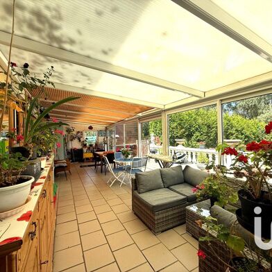 Maison 5 pièces 245000 €