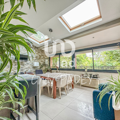 Maison 9 pièces 629000 €