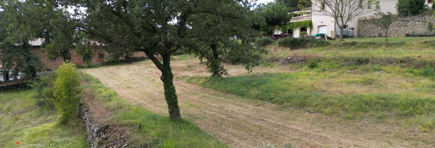 Terrain  1285 m² à vendre à Vesseaux (07200)