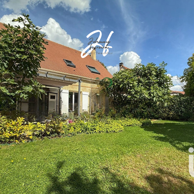 Maison 6 pièces 499000 €