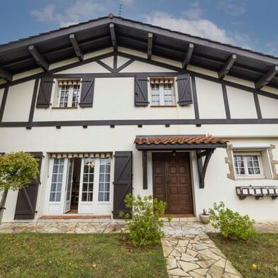 Maison 6 pièces 783000 €