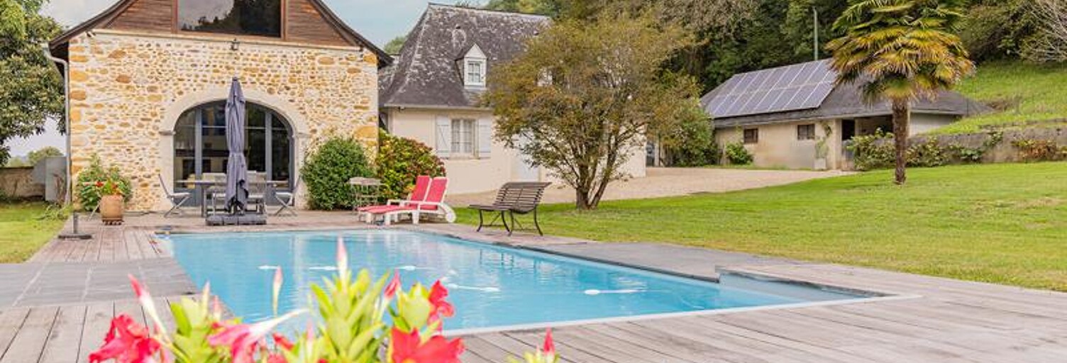 Maison 7 Pièces 219 m² à vendre à Rontignon (64110)