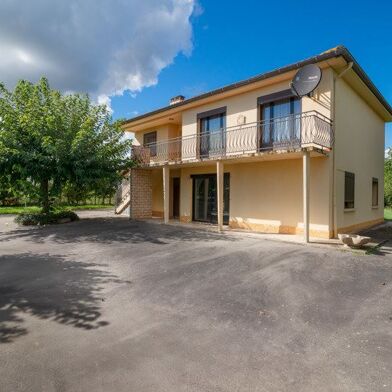 Maison 7 pièces 317700 €