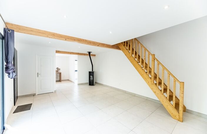 Maison de bourg de 4 pièces principales — photo 2