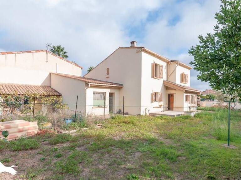 Villa de 6 pièces principales — photo 1