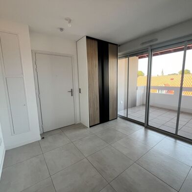 Appartement 1 pièces 150500 €