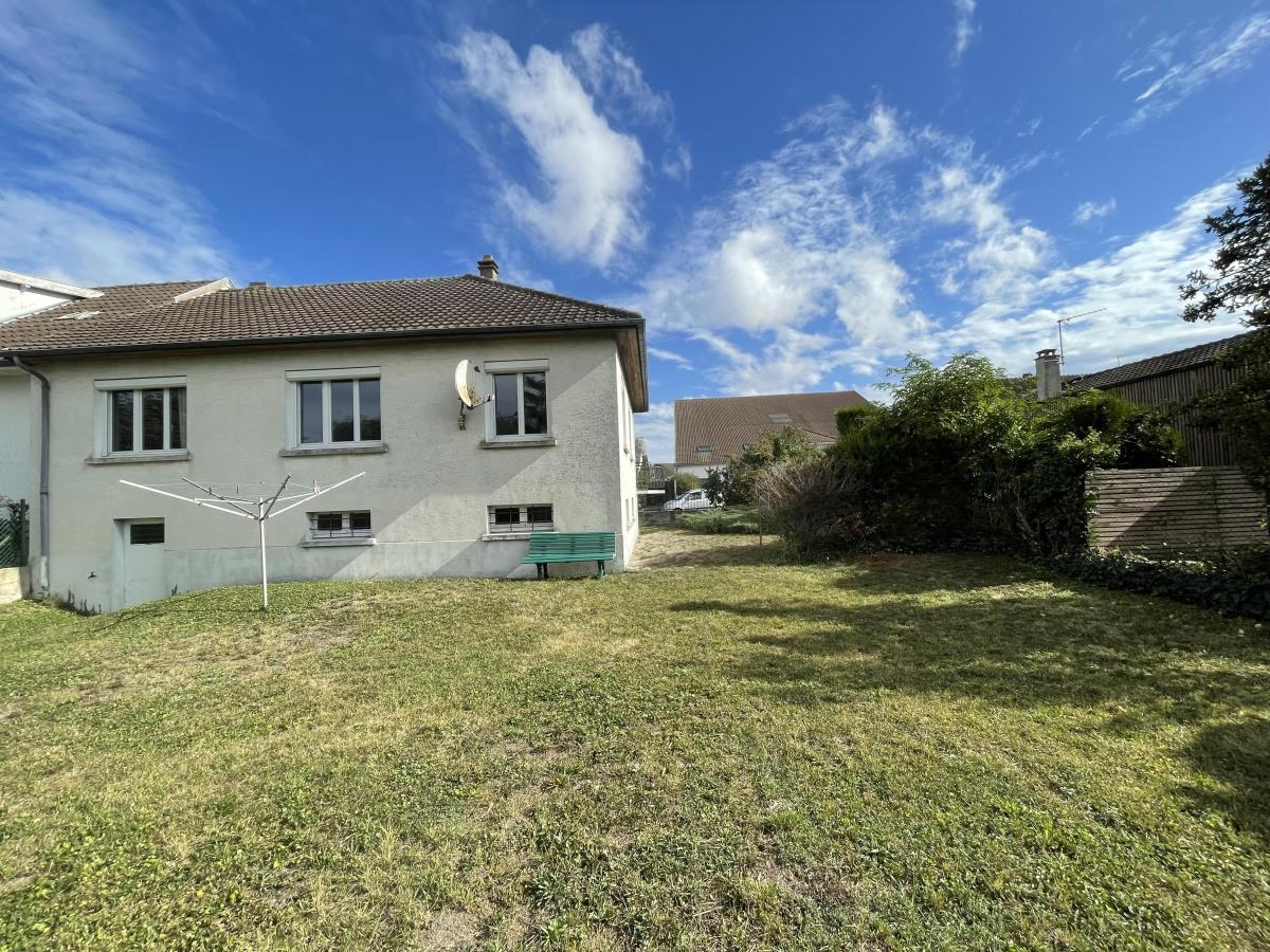 Villa / Maison  T4 à vendre Bétheny 51450