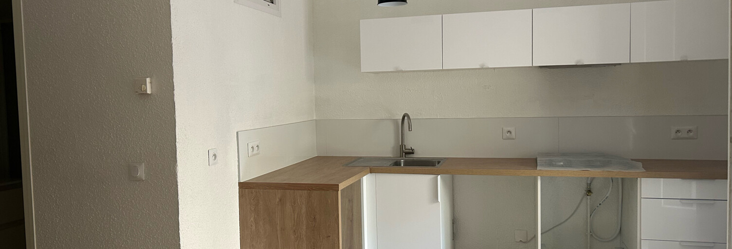 Appartement 3 Pièces 49 m² à louer à Marseille 8 (13008)