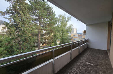 Appartement 4 pièces 1310 €