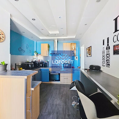 Appartement 4 pièces 190000 €