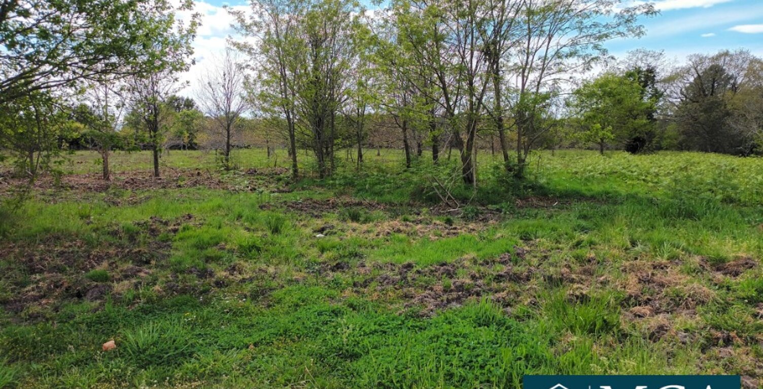Terrain à bâtir à Aureilhan (40200) — photo 1