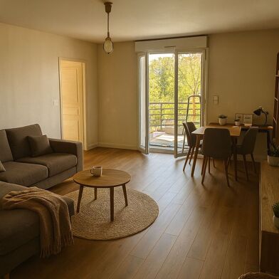 Appartement 4 pièces 215000 €
