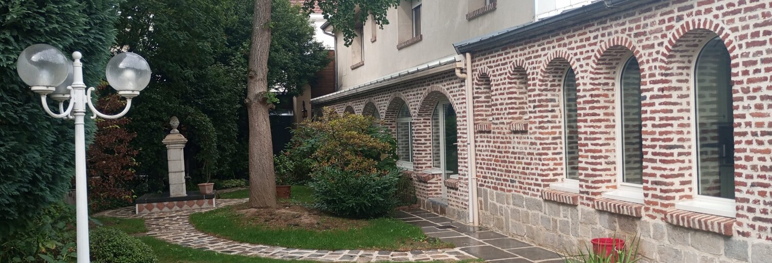 Maison 10 Pièces 352 m² à vendre à Douai (59500)