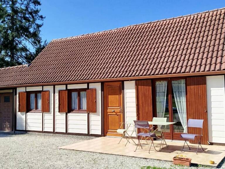 Maison de campagne avec jardin — photo 1