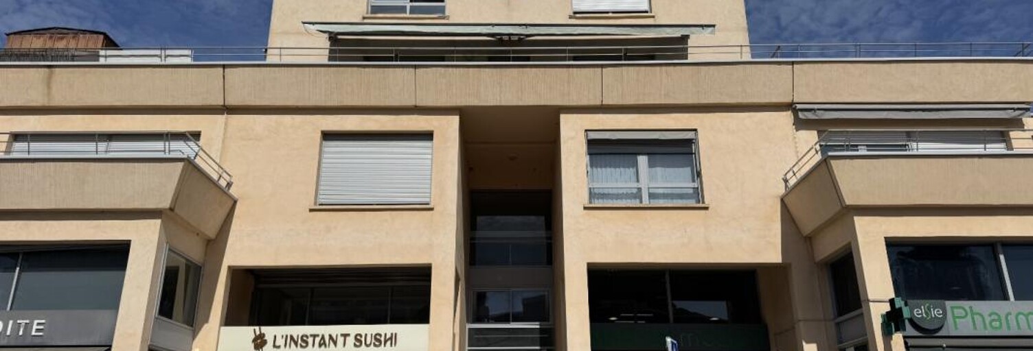 Bureau  102 m² à louer à Ajaccio (20090)