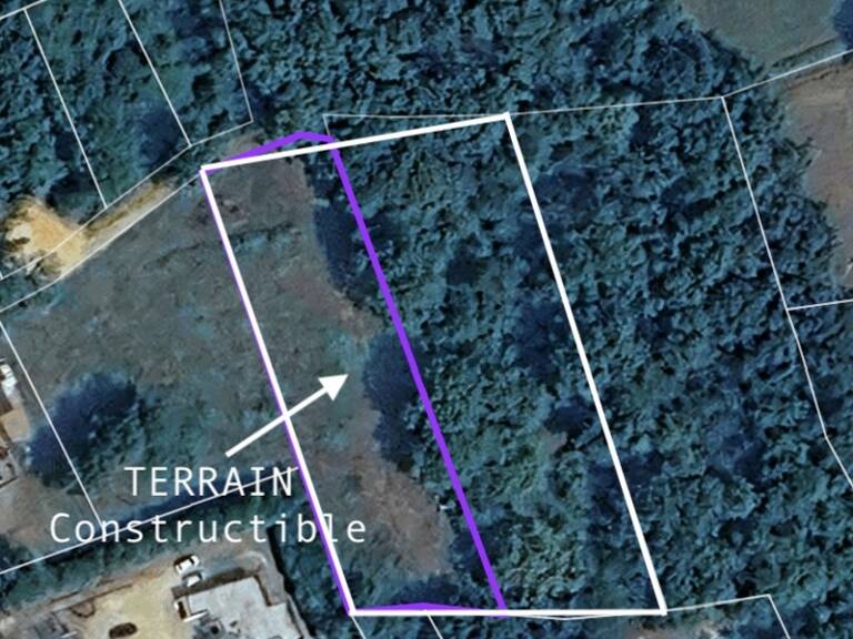 Terrain constructible environ 4897 m² – Secteur Mareil-sur-Loir (72) — photo 1