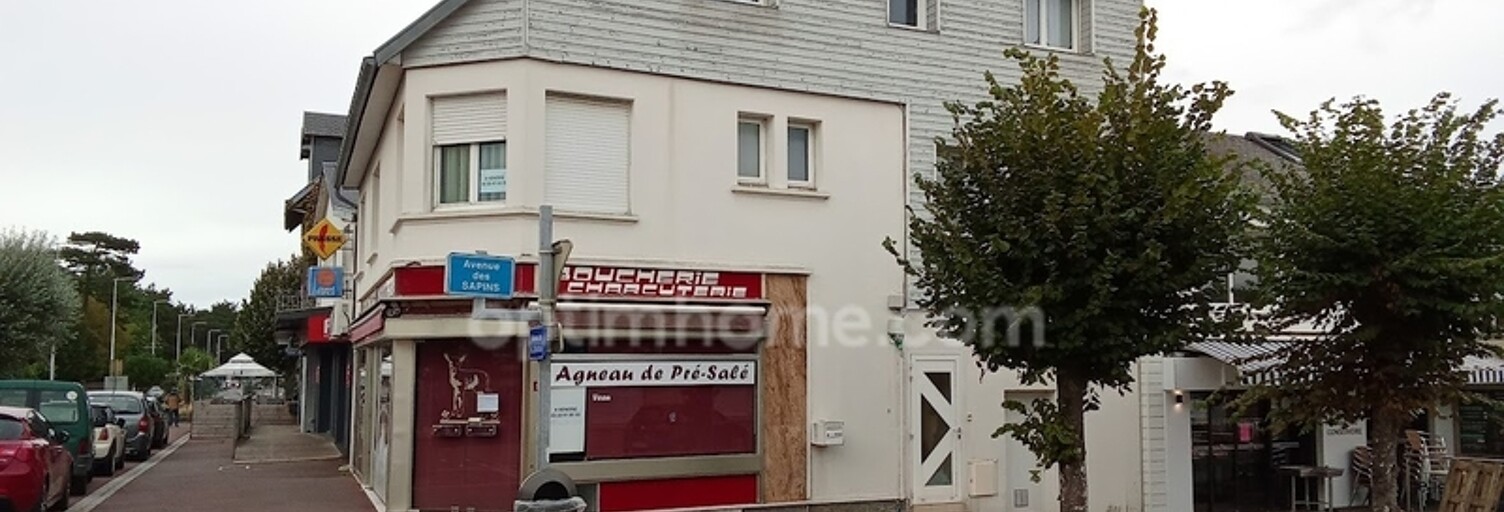 Maison 9 Pièces 306 m² à vendre à Jullouville (50610)