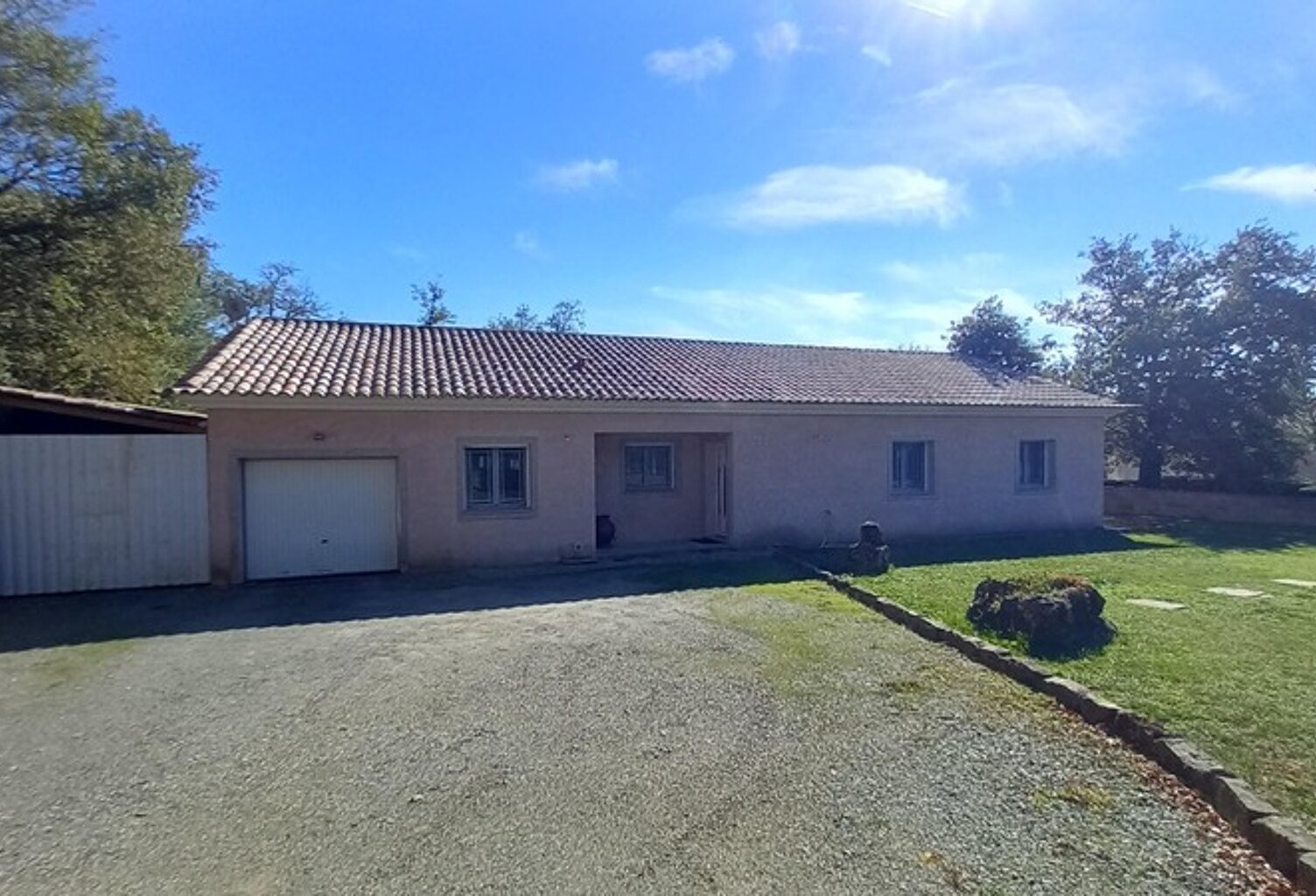 Maison à vendre 5 pièces Proche de GELLE (12) — photo 1