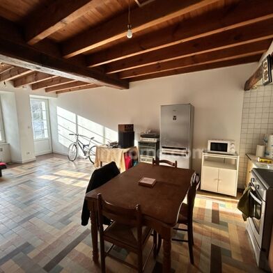 Maison 3 pièces 74800 €