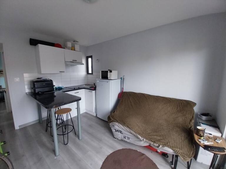   À VENDRE – Appartement rénové à Marseillan Plage  ️ — photo 1