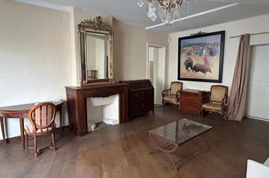 Appartement 3 pièces 700 €