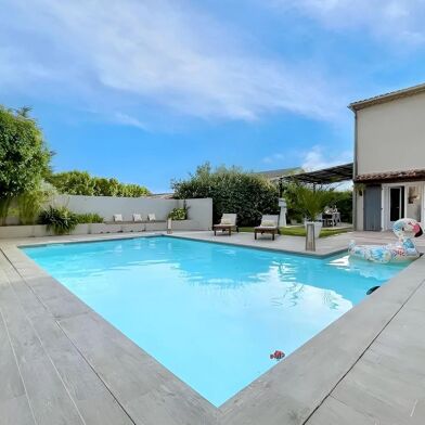 Maison 6 pièces 590000 €