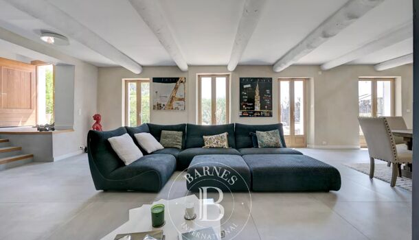 Villa / Maison 9 pièces  à vendre Aix-en-Provence 13100