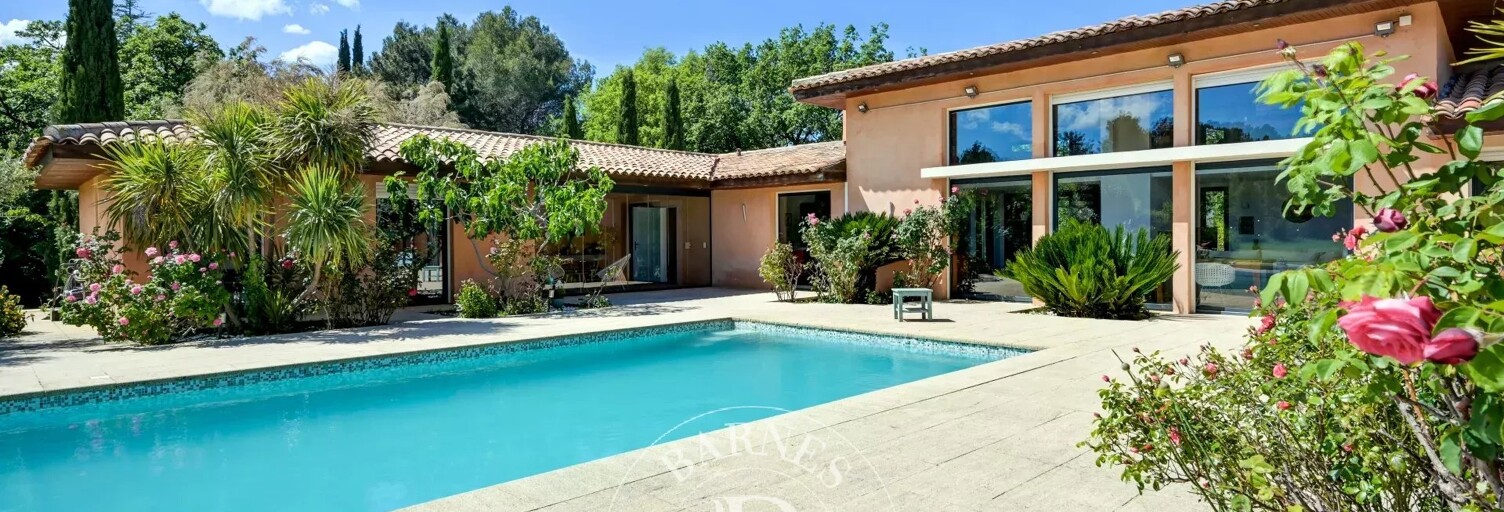 Maison 5 Pièces 200 m² à vendre à Aix-en-Provence (13100)