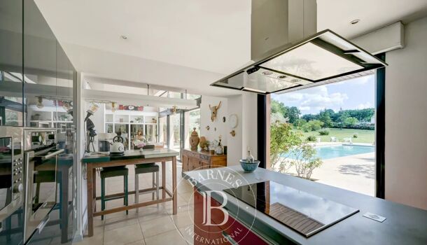 Villa / Maison 5 pièces  à vendre Aix-en-Provence 13100