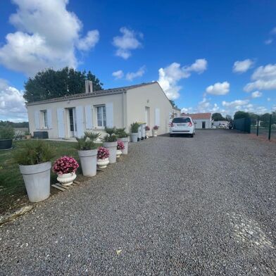 Immeuble  232100 €